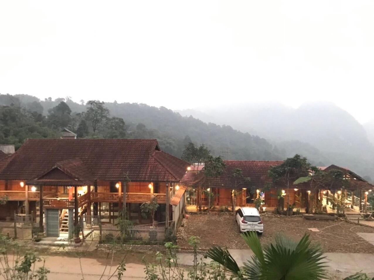 Oh Pu Luong Homestay Huong Ba Thuoc Exteriér fotografie