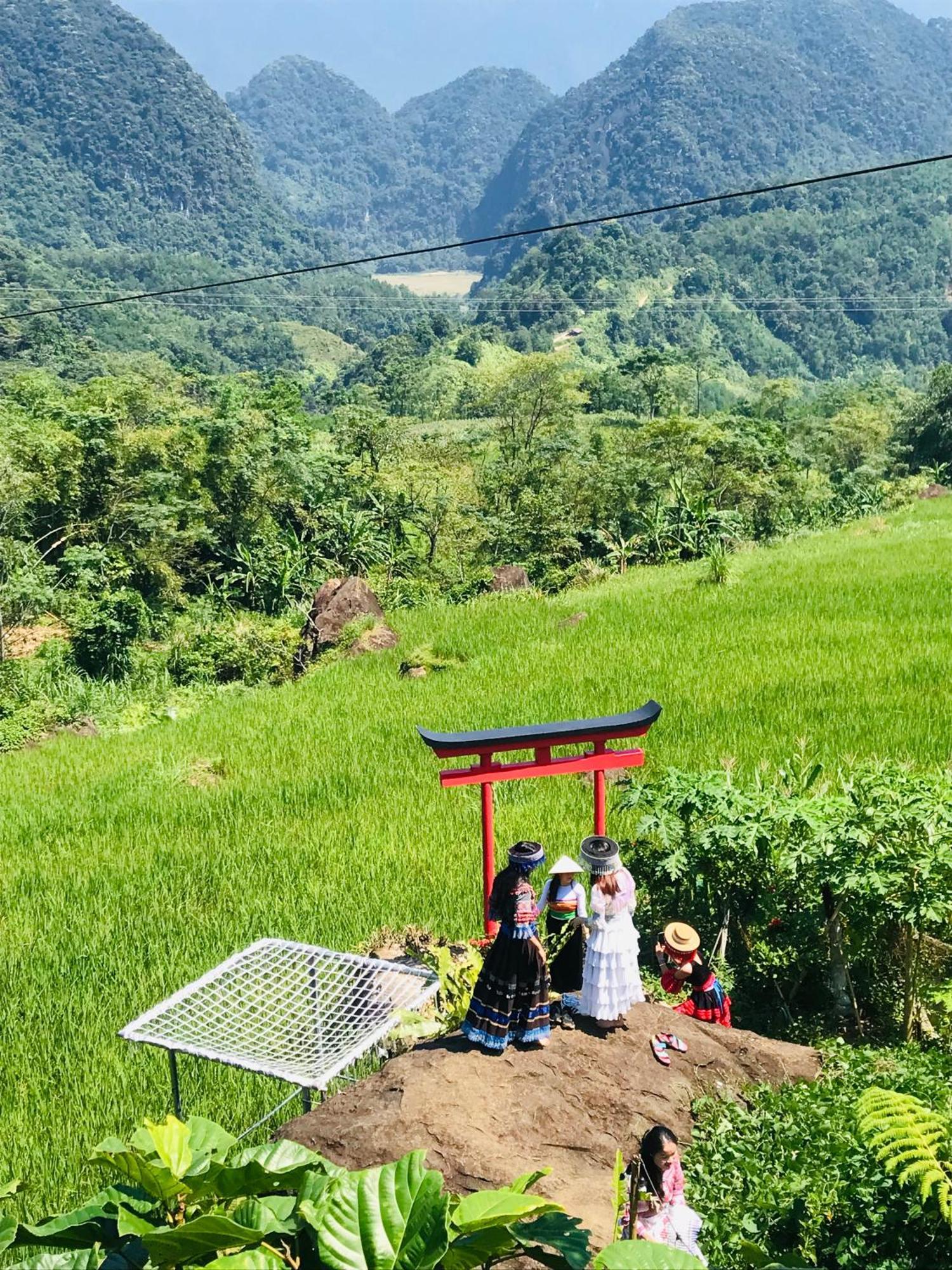 Oh Pu Luong Homestay Huong Ba Thuoc Exteriér fotografie